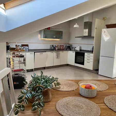 Spacious With 3 Bedrooms Fuengirola